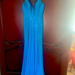 Sherri Hill Prom Dress. Size 4. Turquoise.